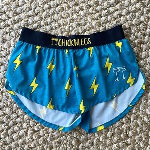Chickenlegs Runnins Shorts - M